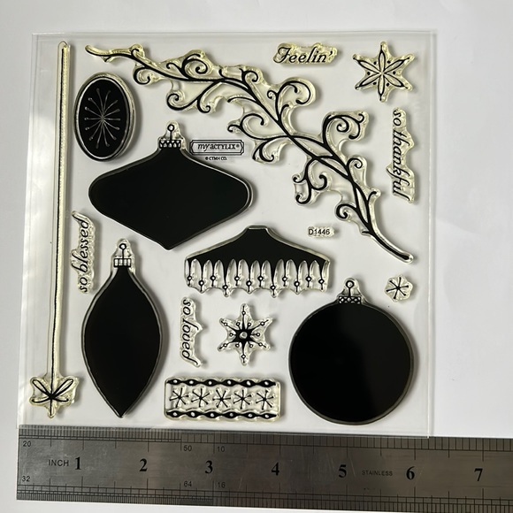 Adorn-able D1446 stamp set - Picture 1 of 8